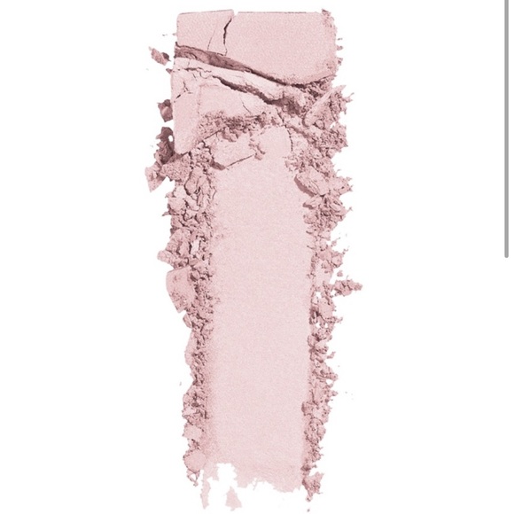 NEW Laura Mercier Rose Glow Highlighting Powder - Picture 2 of 5